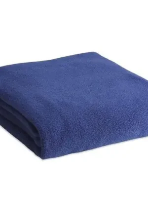 Lage Kosten Fleece deken/plaid - blauw - 120 x 150 cm - Polyester fleece - 180 gram - lekker warm kleedje - Plaids